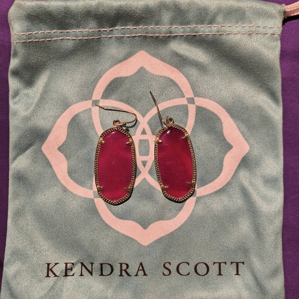 Kendra Scott Fuchsia Statement Earrings